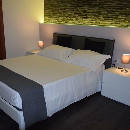 Appartamento I Puritani On The Beach Giardini Naxos Exterior photo